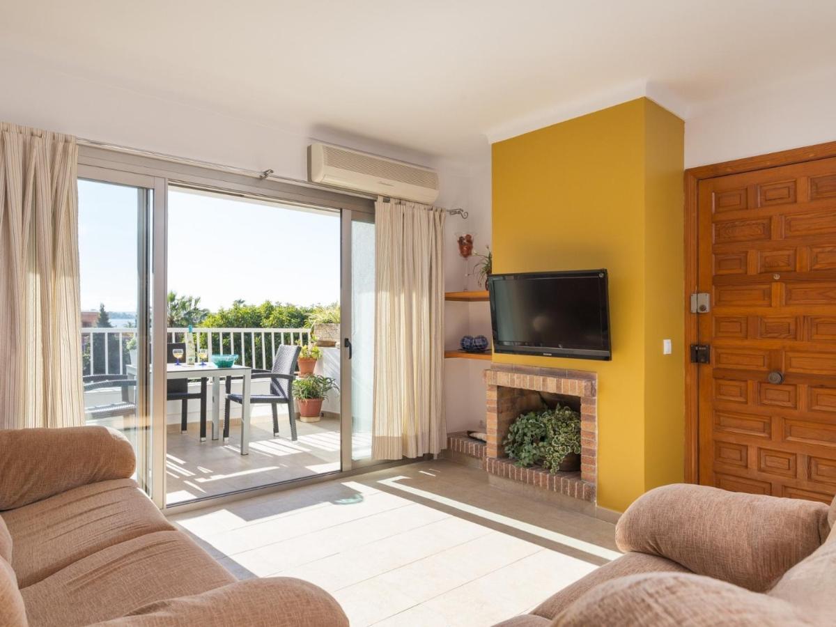 Apartment Francesca Beach With Pool In Playa De Alcudia Apartment Alcudia (Mallorca)